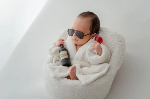 镇江宝宝嘴唇上翘 镇江宝宝嘴唇上翘